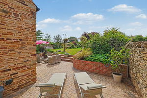 Dunston Grange, Dunston Lane Dunston